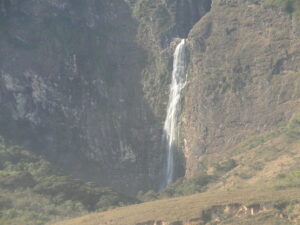 Casca d'Anta waterfall, Serra da Canastra