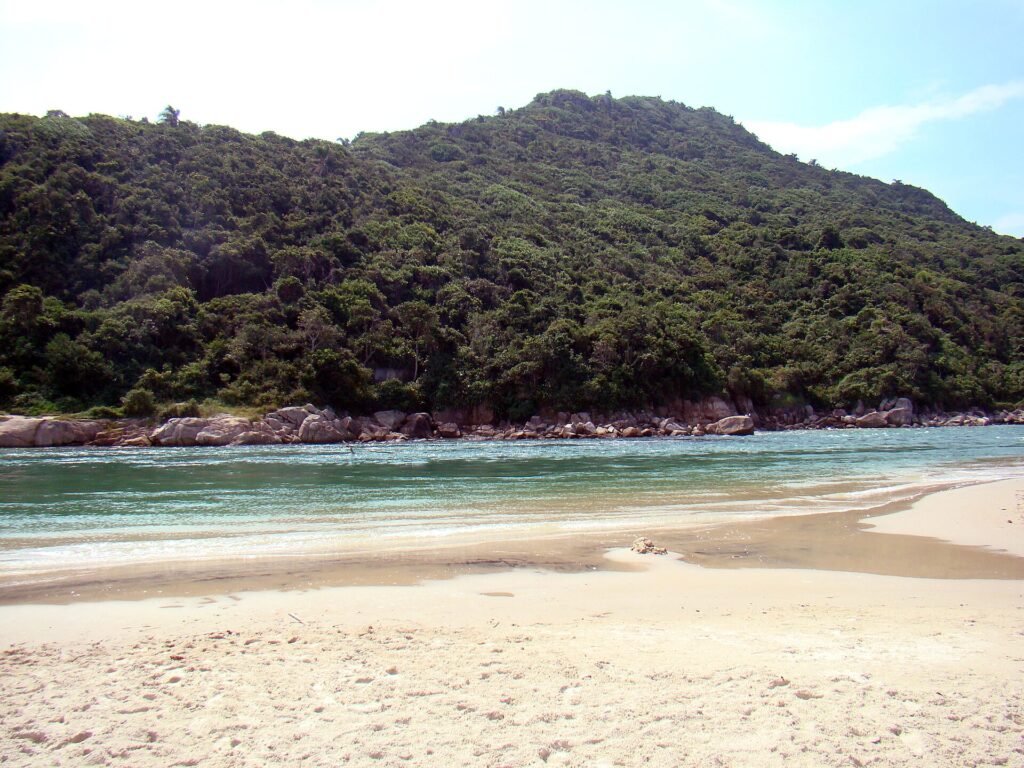 Guarda do Embaú beach