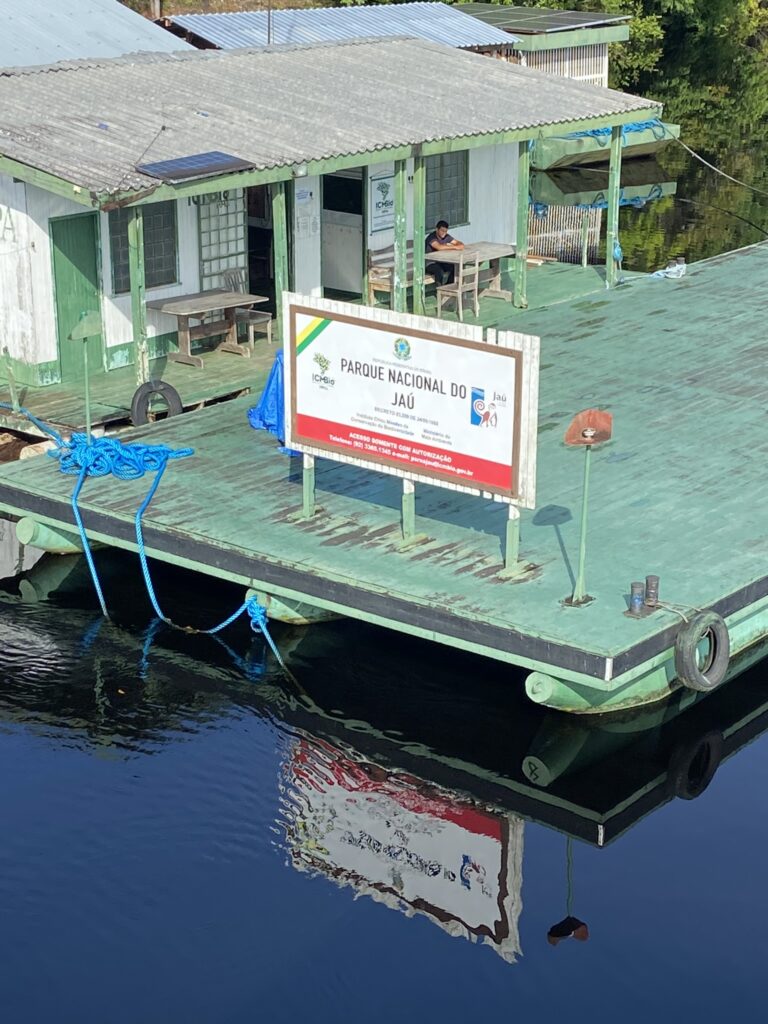 Floating sign of Jaú National Park