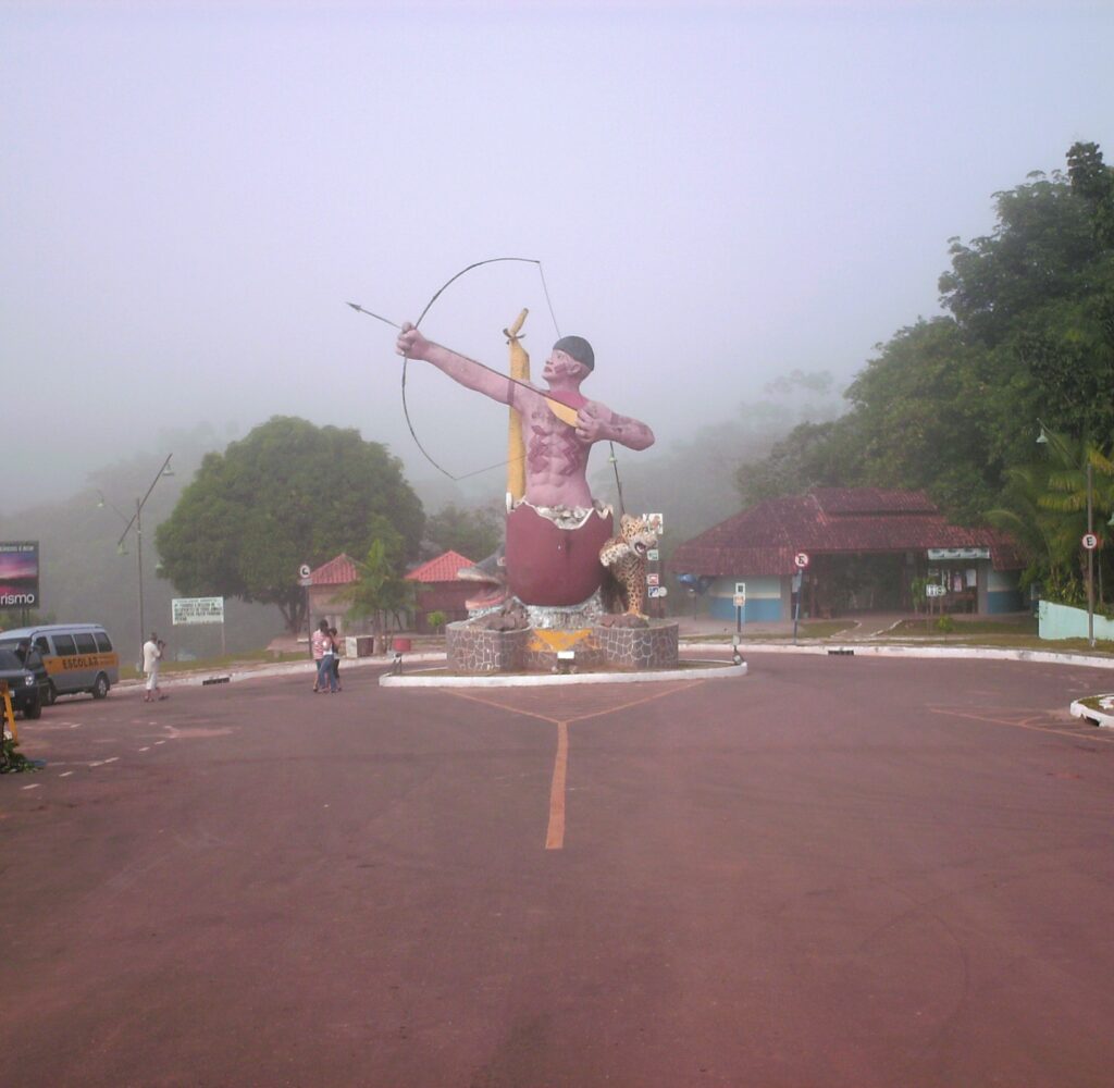 Archer monument at the entrance of Presidente Figueiredo