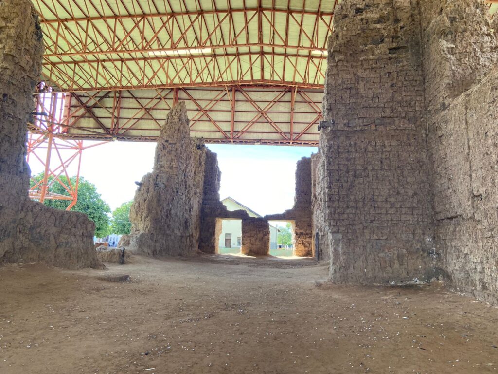 Ruins of the mother church of Vila Bela da Santíssima Trindade