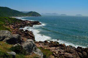 Trail at Guarda do Embaú